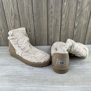 UGG Women's Tall Kalla Cream Cable  Knit Size 6 Twisted Rosette Button Boots